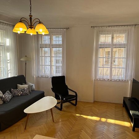 Nerudova Apartments براغ المظهر الخارجي الصورة